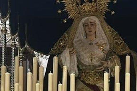 El paso de la Virgen.