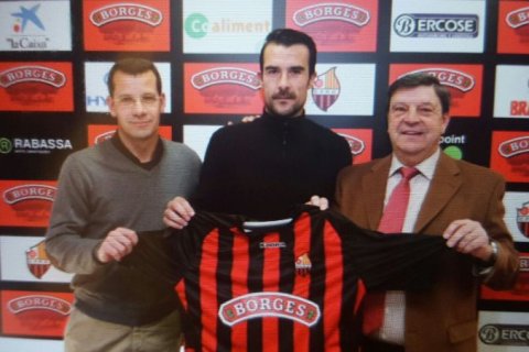 Sergi Parés, actual director deportivo del Nàstic, en la presentación de Garai como futbolista