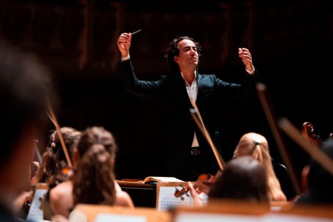 Carlos Checa, director de la JOSB, el pasado octubre en Londres (Cadogan Hall).