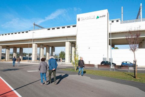 La nueva estación de trenes de Cambrils tuvo una media de 428 viajeros diarios en 2023.