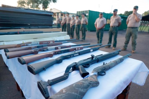 Imagen de armas y munición incautadas en Paraguay.