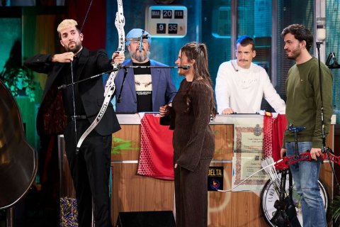 Elia Canales en su visita a La Revuelta de David Broncano.