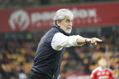 Pablo Alfaro en su debut como técnico del Nàstic.