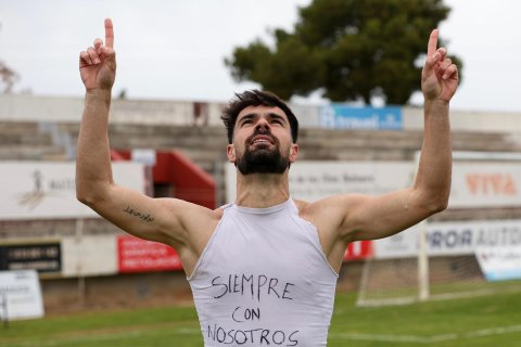 Josep Ramon Sardà dedicó la victoria del Reus a Rubén.