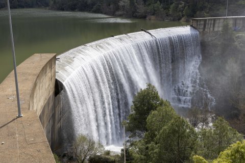 El pantano de Margalef fue de los primeros que llegó a llenarse y pasar del 100% de su capacidad.