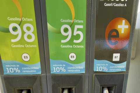 Surtidores de gasolina.