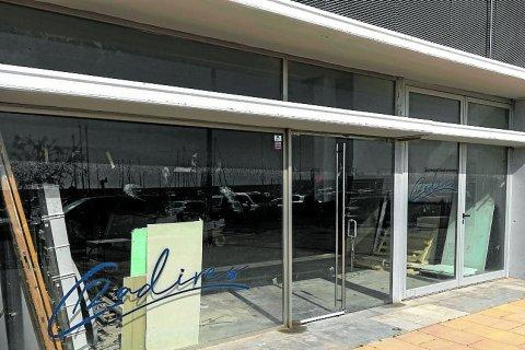 Uno de los locales que está en obras.