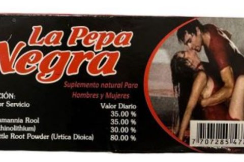 Una caja de La Pepa negra.