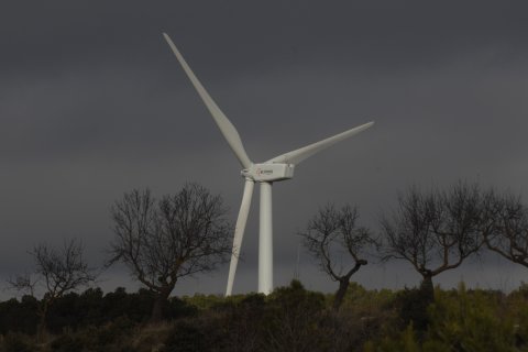 La planta de Reus permitirá dar una segunda vida a las aspas de los aerogeneradores.