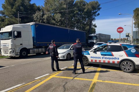 El dispositivo Kanpai en el área de servicio del Penedès en la AP-7.