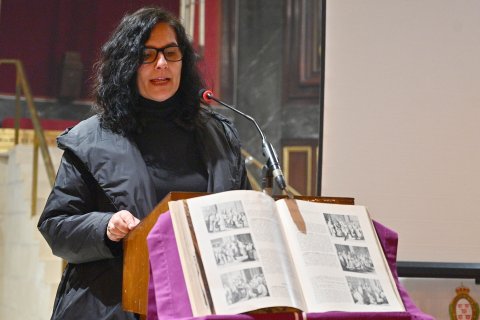 Dolors Busquets, durant la presentació de l’opuscle.