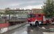 Los equipos de bomberos en la estación de tren.