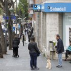 Imagen de archivo de la oficina del Banc Sabadell en la calle Pere Martell de Tarragona.