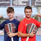 Asier y Hugo Estébanez Estévez, tras ganar sus finales del Mundial U14 y U16 en el Aurial Mas Sedó.