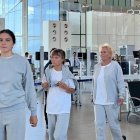 La activista sueca, Greta Thunberg, este lunes en el aeropuerto