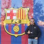 El portavoz de Élite Taxi, Tito Álvarez, antes de reunirse con el FC Barcelona