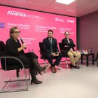 La directora del Diari, Natàlia Rodríguez con el alcalde de Tarragona, Rubén Viñuales; el president del Port, Santiago J. Castellà; y la presidente del 22@Networking Barcelona, Susana Prado