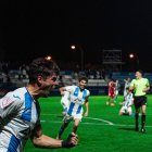 Castell celebra el segundo gol del Baleares.
