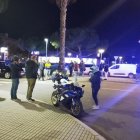 Los dos adolescentes fueron trasladados al hospital de Santa Tecla.