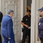 El ex secretario de la organización del PSOE Santos Cerdán entra en el Tribunal Supremo para comparecer este lunes por primera vez