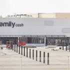 Imagen del pasado viernes del nuevo centro comercial de Ponent, en Campclar.