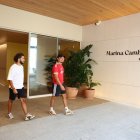 Lucas y Nicola han sido los dos primeros en hacer el check-in en el nuevo establecimiento.