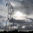 Torres de alta tensión en l'Aldea.