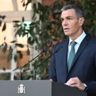 El presidente español, Pedro Sánchez, durante su declaración institucional sobre Israel y Gaza en La Moncloa