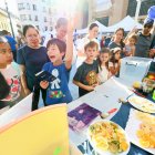 Los niños pudieron disfrutar de experimentos de lo más diversos en la edición del año pasado.