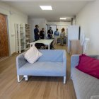 El nuevo equipamiento está distribuido en dos unidades de convivencia con cocina, baños y demás equipamiento.