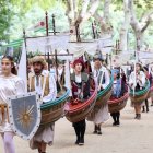El Ball de Galeres desfilant pel passeig de Misericòrdia en la baixada cap al Santuari.