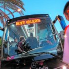 Imagen de los autobuses de la Renfe durante el corte de Castelldefels