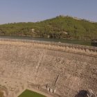 El dique del pantano del Foix