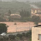 El barranco de la Galera en Masdenverge, a punto de desbordarse.