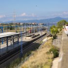 Entrada de un convoy a la terminal de alta velocidad de Camp de Tarragona