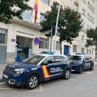 Los trámites de Extranjería se realizan en la Comisaría de la Policía Nacional de Reus, en la avinguda Marià Fortuny.