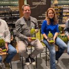 El presidente de la Cooperativa, Pau Serra; el alcalde, Oliver Klein; la concejal Patricia de Miguel y el director de la Escola d'Hoteleria, Jorge Gómez, en la presentación de las jornadas.