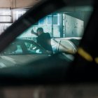 Imagen de archivo de un almacén de coches