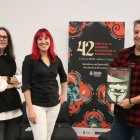 Ricard Ruiz, que lidera el equipo del festival, junto a la especialista Karen Madrid y la escritora Susana Vallejo.