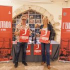 Berna Ríos, president de l’Associació Santa Teca i la consellera de Turisme, Promoció Econòmica i Comerç, Montse Adan.