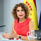 La vicepresidenta primera y ministra de Hacienda, María Jesús Montero, en la rueda de prensa posterior al Consejo de Ministros