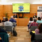 La xerrada l'ha obert el president del GEPEC-EdC, Xavier Jiménez, parlant sobre els conflictes ambientals al sud de Catalunya.