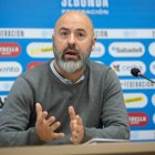 Movilla en la sala de prensa del Sabadell.