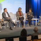 Marc Griso, conductor del acto, Josep Andreu, Sílvia Severino, Sara López y Judit Montserrat.
