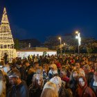 El momento más especial llegará a las 18 h, cuando tendrá lugar el esperado cuenta atrás y el encendido de los luces de Navidad en la rambla 15 d’Abril