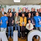Foto de familia con los ganadores de la 50ª edición de la Festa del Calamar de Salou.