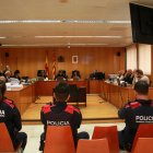 Momento del juicio por un tiroteo entre clanes en Reus