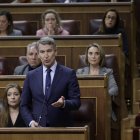 El líder del PP, Alberto Núñez Feijóo, en la sesión de control del Congreso