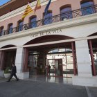 Imatge exterior de l’ajuntament d’Alcanar.