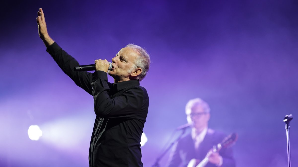 Els Pets deleitaron al público con su show.